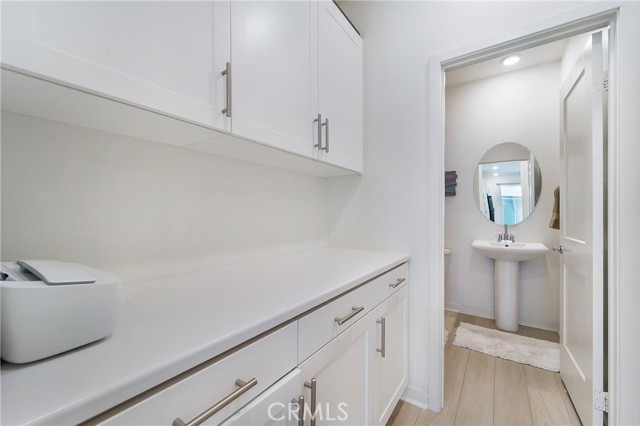 Detail Gallery Image 6 of 38 For 3640 S Allston Paseo #3,  Ontario,  CA 91761 - 1 Beds | 1/1 Baths