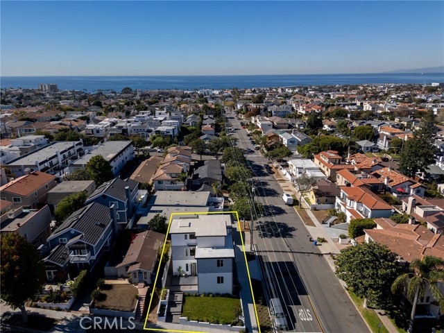 201 Juanita Avenue, Redondo Beach, California 90277, 3 Bedrooms Bedrooms, ,4 BathroomsBathrooms,Residential,For Sale,Juanita,SB24243690