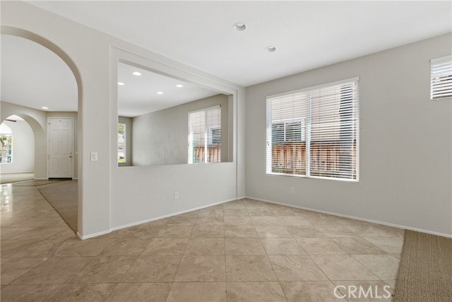 31937 Calle Galarza, Temecula CA: https://media.crmls.org/medias/8f88c6e6-cb54-4b74-9fb0-6a1edc01c5d7.jpg
