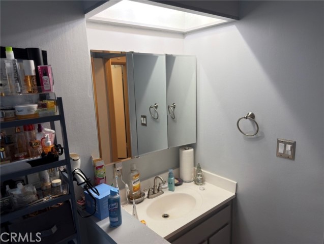 Detail Gallery Image 8 of 24 For 5118 Lakeview Ave #4,  Yorba Linda,  CA 92886 - 2 Beds | 2 Baths