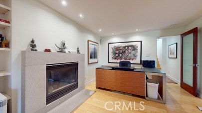 Detail Gallery Image 25 of 33 For 3205 Bayview Dr, Manhattan Beach,  CA 90266 - 3 Beds | 3 Baths