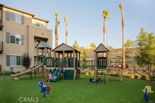 Detail Gallery Image 16 of 17 For 57 Wild Rose, Lake Forest,  CA 92630 - 3 Beds | 3 Baths