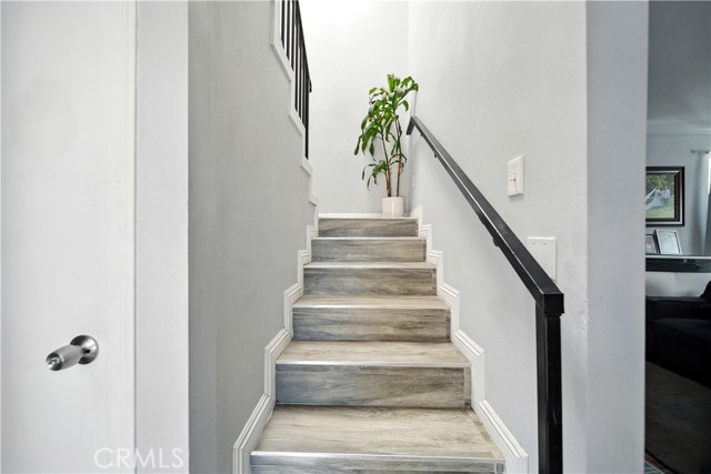 1142 E Century Boulevard, Los Angeles CA: https://media.crmls.org/medias/8f89b030-15c0-4354-b7a0-cd3ab7149210.jpg