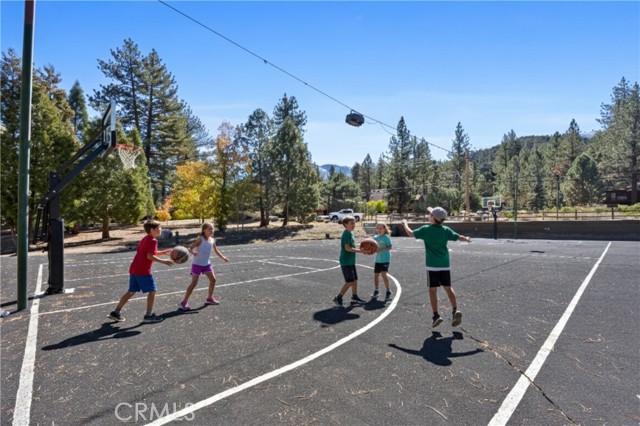 Detail Gallery Image 50 of 55 For 1408 Zermatt Dr, –,  CA 93222 - 3 Beds | 3/1 Baths