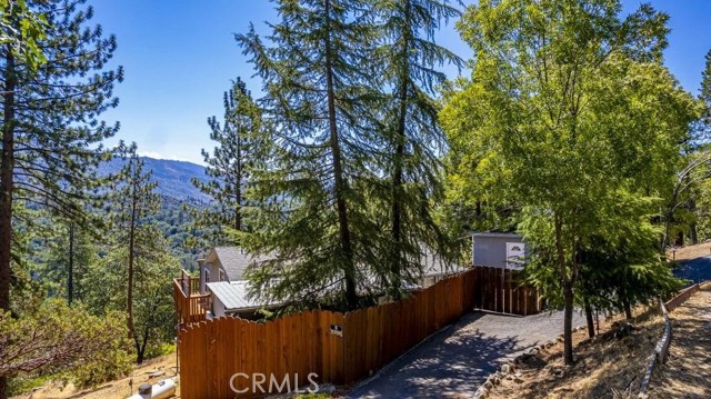 35853 Sierra Linda Drive, Wishon CA: https://media.crmls.org/medias/8f8a5769-d249-46b8-b7c6-f5ba3e88df0e.jpg