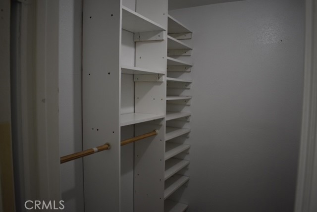 https://media.crmls.org/medias/8f8ac3ac-b3c8-4d4d-9589-406a96fca5e6.jpg?preset=X-Large