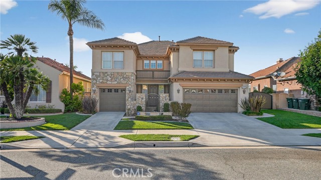 Detail Gallery Image 9 of 13 For 972 N Big Sky, Orange,  CA 92869 - 4 Beds | 4 Baths