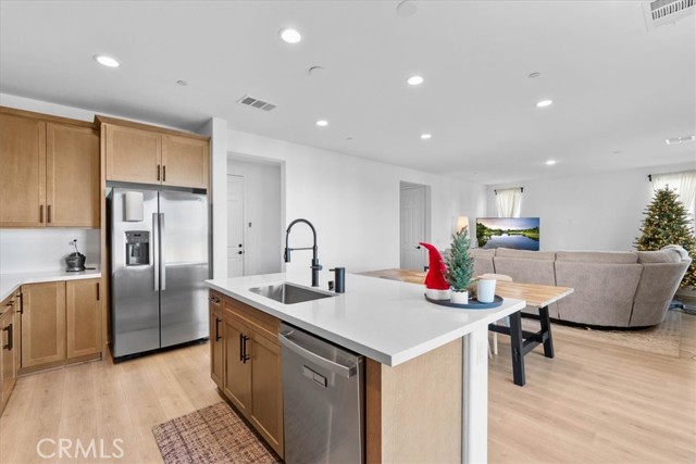 Detail Gallery Image 11 of 35 For 14294 Hercules Street, Hesperia,  CA 92435 - 3 Beds | 2/1 Baths