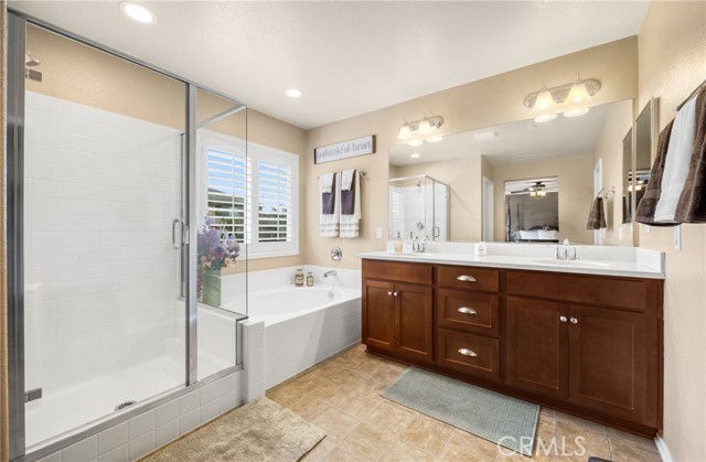 425 Gilia Street, Hemet CA: https://media.crmls.org/medias/8f8c0e55-85b8-47f0-a0be-3f383a90f5ef.jpg
