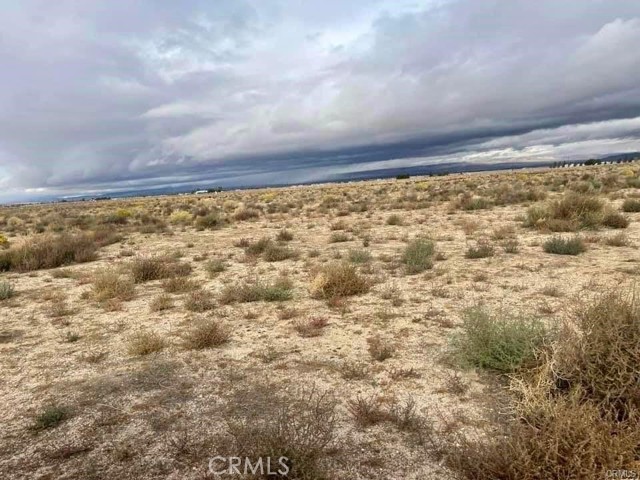 0 65th St. W & Ave G-4, Lancaster CA: https://media.crmls.org/medias/8f8ca950-a72a-46ad-be4c-10f88d096602.jpg