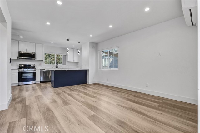 Detail Gallery Image 5 of 22 For 742 W Orangethorpe a,  Fullerton,  CA 92832 - 1 Beds | 1 Baths