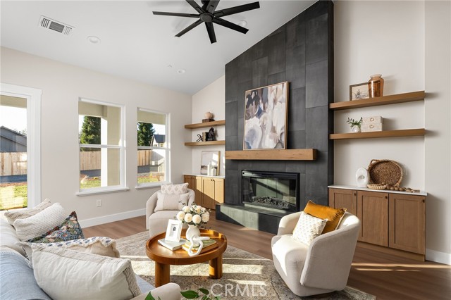 Detail Gallery Image 3 of 60 For 6277 Dawnridge Ct, Paradise,  CA 95969 - 4 Beds | 2/1 Baths