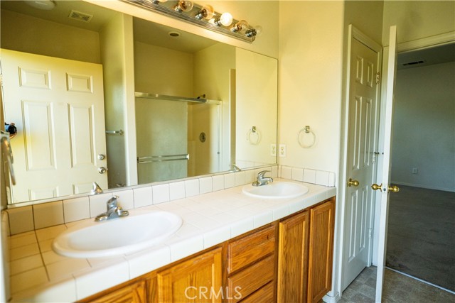 Detail Gallery Image 21 of 40 For 156 Yew Ct, Merced,  CA 95341 - 3 Beds | 2 Baths