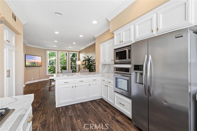 Detail Gallery Image 13 of 36 For 4 Vista Frondosa, Rancho Santa Margarita,  CA 92688 - 3 Beds | 2/1 Baths