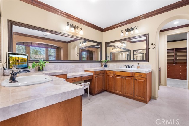 Detail Gallery Image 24 of 54 For 15 Calle Angelitos, San Clemente,  CA 92673 - 5 Beds | 5/1 Baths