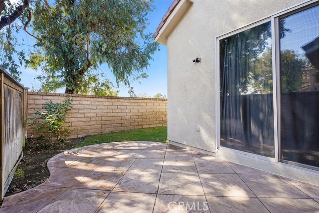 Detail Gallery Image 2 of 22 For 24578 Montevista, Valencia,  CA 91354 - 3 Beds | 2/1 Baths