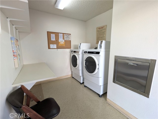 5499 Paseo Del Lago W, Laguna Woods CA: https://media.crmls.org/medias/8f91d447-9f40-47f8-959e-97f241000d66.jpg