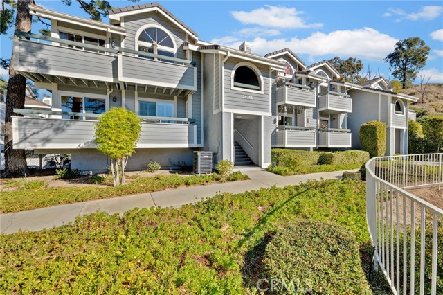 Detail Gallery Image 25 of 27 For 26746 Claudette St #462,  Canyon Country,  CA 91351 - 2 Beds | 2 Baths