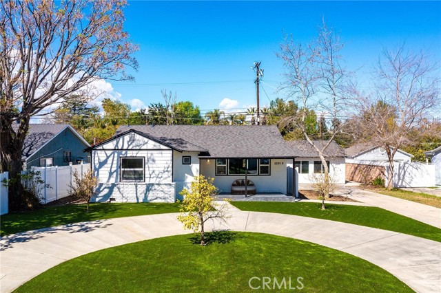 Detail Gallery Image 14 of 36 For 22919 Leonora Dr, Woodland Hills,  CA 91367 - 4 Beds | 2 Baths