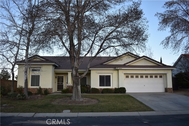 Detail Gallery Image 1 of 1 For 41002 Flagstone St, Palmdale,  CA 93551 - 6 Beds | 3 Baths