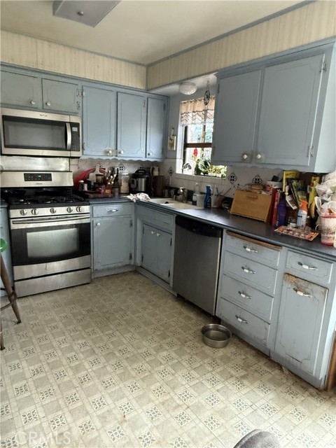 Detail Gallery Image 3 of 8 For 749 Woodland, Los Osos,  CA 93402 - 3 Beds | 2 Baths