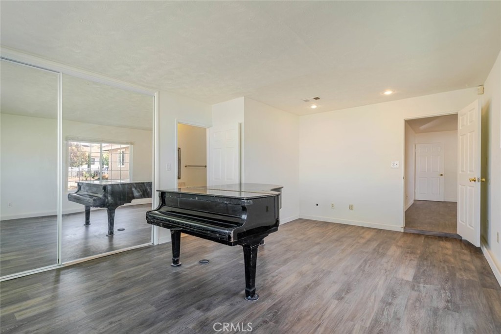 MLS #SR25264553 image #17