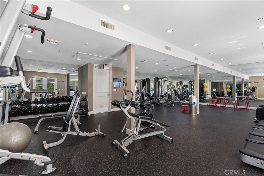 MLS #OC25242083 image #30