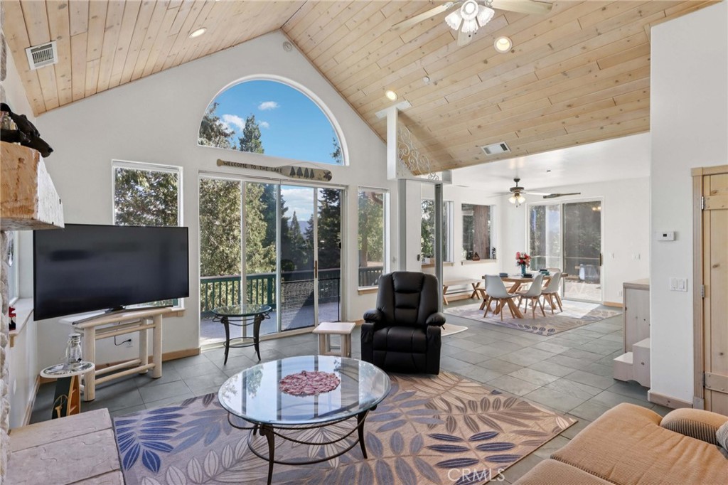 MLS #CV25230120 image #5