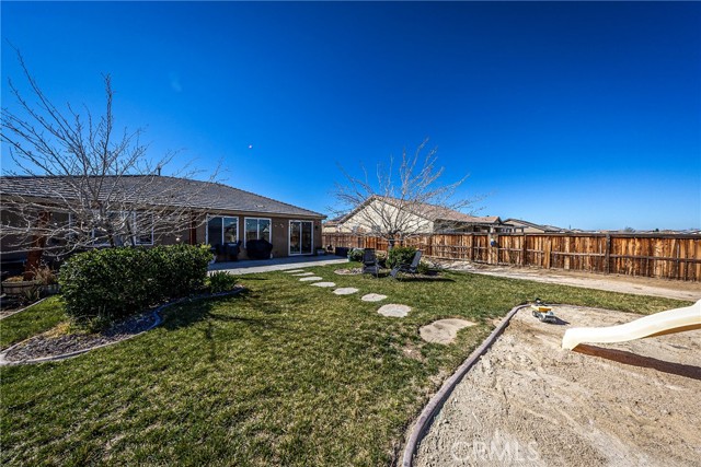 Detail Gallery Image 21 of 23 For 13974 Old Mill Ln., Victorville,  CA 92394 - 4 Beds | 2 Baths