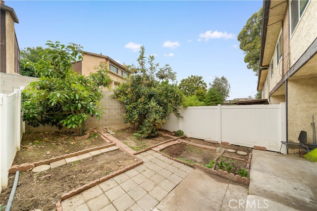 Detail Gallery Image 10 of 45 For 1818 W Garvey Ave #K,  Alhambra,  CA 91803 - 3 Beds | 3 Baths