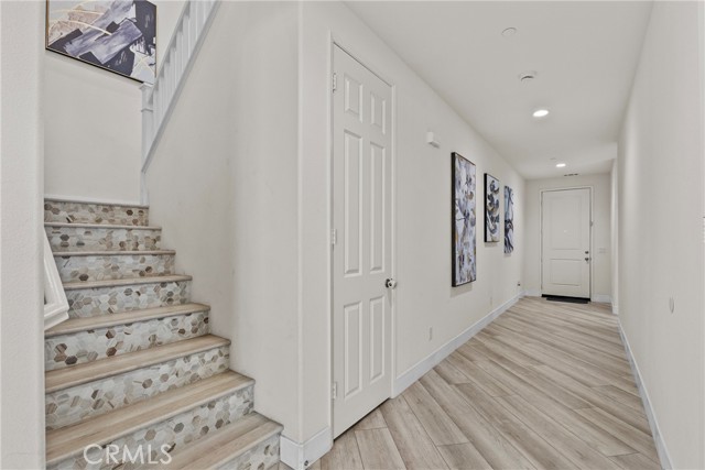 Detail Gallery Image 4 of 49 For 30342 Singer Lane, Menifee,  CA 92584 - 5 Beds | 3/1 Baths