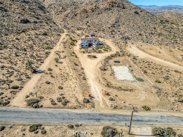 Detail Gallery Image 50 of 58 For 8022 Wesley, Joshua Tree,  CA 92252 - 5 Beds | 4/1 Baths