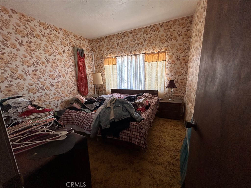 https://media.crmls.org/medias/8f97c00d-99f3-462b-81b7-5cdbd7390314.jpg?preset=X-Large