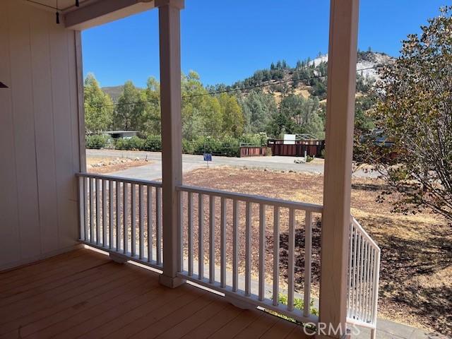 2924 Meadow Creek Road, Clearlake Oaks CA: https://media.crmls.org/medias/8f98622c-65ad-459f-a8c3-88946e675eb3.jpg