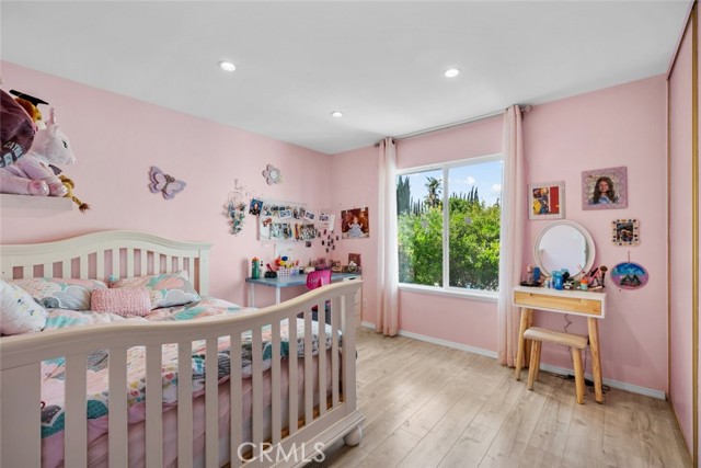 22835 Styles Street, Woodland Hills CA: https://media.crmls.org/medias/8f9938c1-b904-4b11-bf85-323c25b88987.jpg