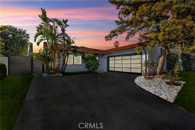 12765 Meadowlark Avenue, Granada Hills, California 91344, 4 Bedrooms Bedrooms, ,2 BathroomsBathrooms,Single Family Residence,For Sale,Meadowlark,BB25026436