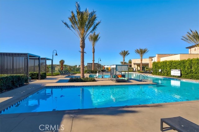 670 Athos, Lake Forest CA: https://media.crmls.org/medias/8f99b156-44b8-4bdf-b14f-0aa6bd9a0339.jpg