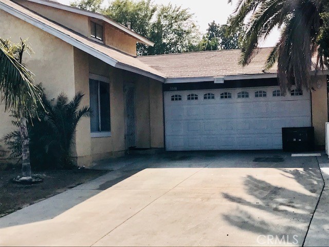 7444 Tangelo Ave, Fontana, CA 92336