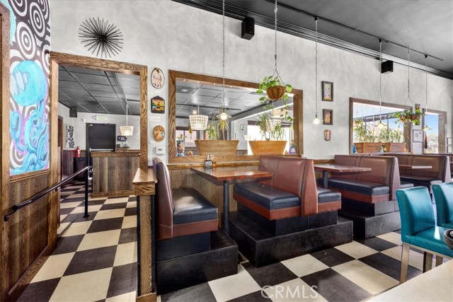 4133 Anaheim Street, Long Beach CA: https://media.crmls.org/medias/8f9bebdf-73d5-42b4-b4f5-1da0ed37e81e.jpg