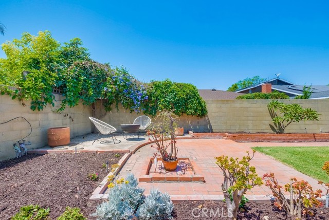 Beautiful spacious backyard