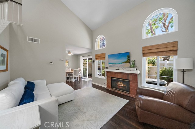 Image 6 of 40 For 26245 Country Glen  49