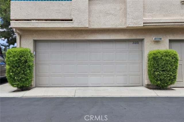21201 Jasmines Way, Lake Forest CA: https://media.crmls.org/medias/8f9d0fdc-e5ca-47e1-8b2c-644a78d738c9.jpg
