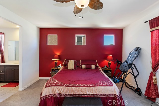 Detail Gallery Image 13 of 28 For 4815 Casillas Way, Fontana,  CA 92336 - 5 Beds | 3/1 Baths