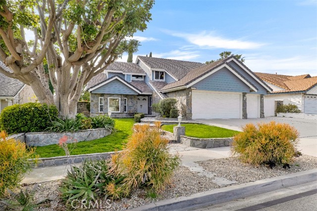 Detail Gallery Image 2 of 49 For 2707 Bitternut Cir, Simi Valley,  CA 93065 - 4 Beds | 3 Baths