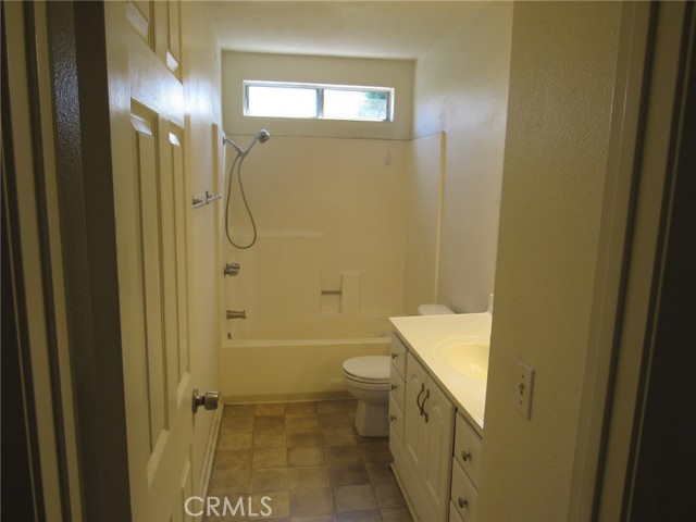 Detail Gallery Image 39 of 44 For 113 Rockwood, Irvine,  CA 92614 - 3 Beds | 2 Baths