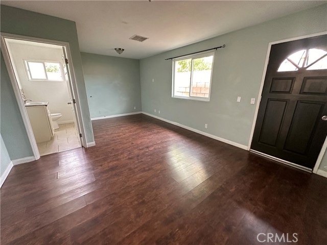 Image 15 of 24 For 53385 Eisenhower Drive