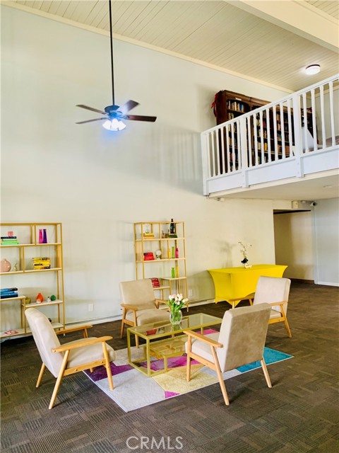 4919 N Millbrook Avenue, Fresno CA: https://media.crmls.org/medias/8fa084f2-fc01-4b81-9d3f-bc2b8813d02a.jpg