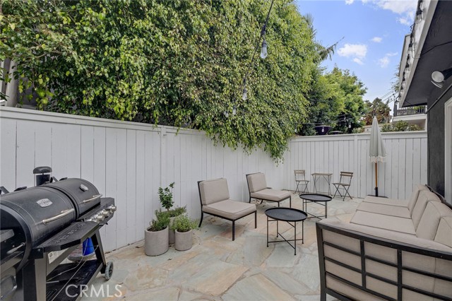 Detail Gallery Image 23 of 40 For 1706 Carver St, Redondo Beach,  CA 90278 - 3 Beds | 2 Baths