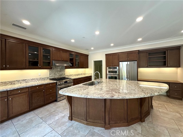 53 Triana, Irvine CA: https://media.crmls.org/medias/8fa18938-612b-4249-adf0-2e154584856f.jpg