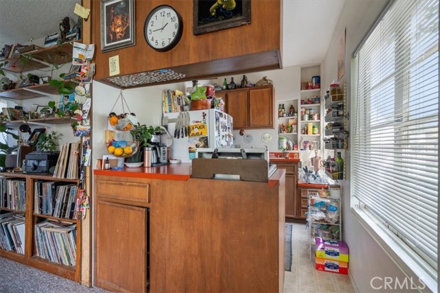 1143 Walnut Street, San Luis Obispo CA: https://media.crmls.org/medias/8fa3899e-bf12-46fe-9c0e-38f156b7fee8.jpg